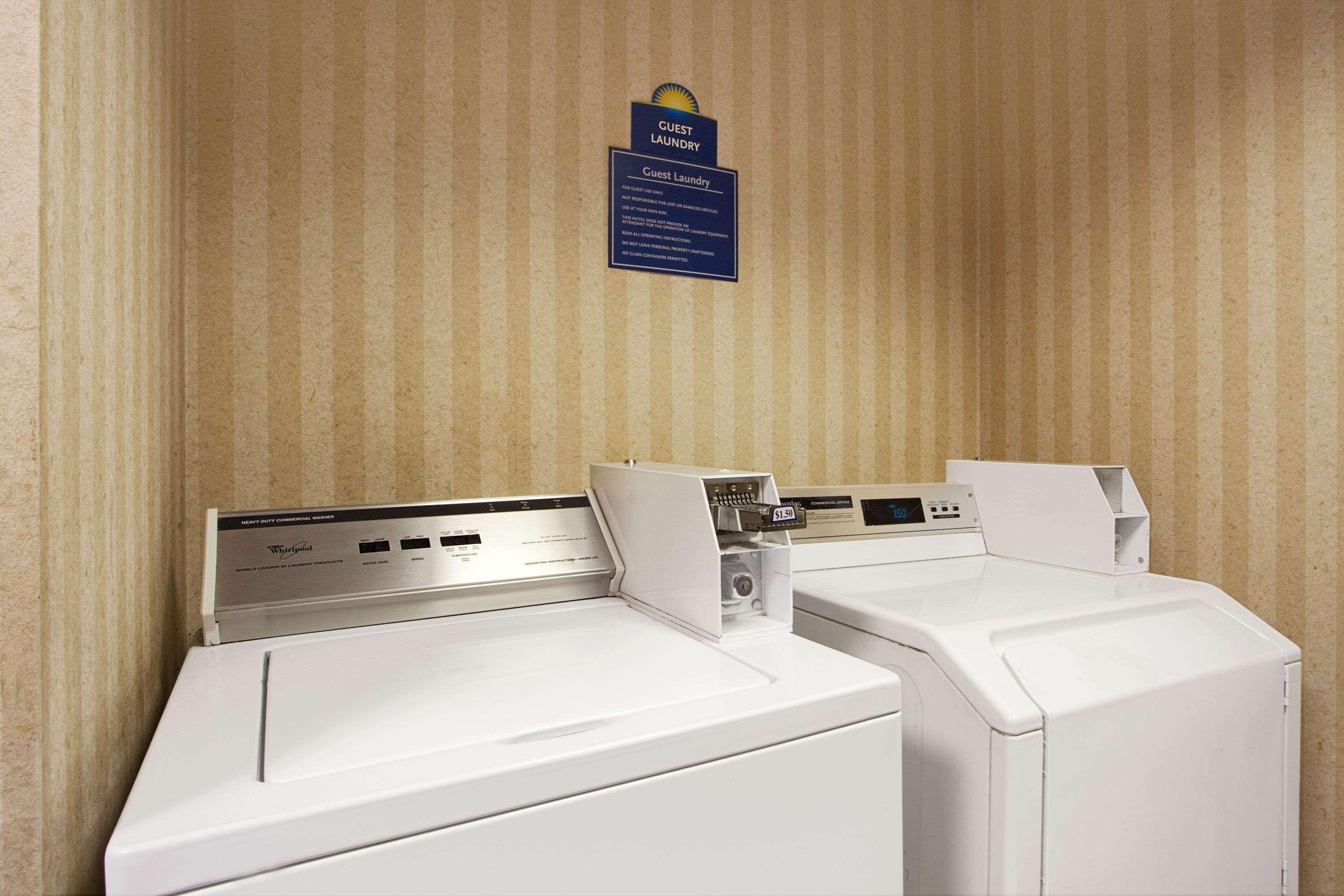 Days Inn & Suites By Wyndham Ridgeland Ngoại thất bức ảnh