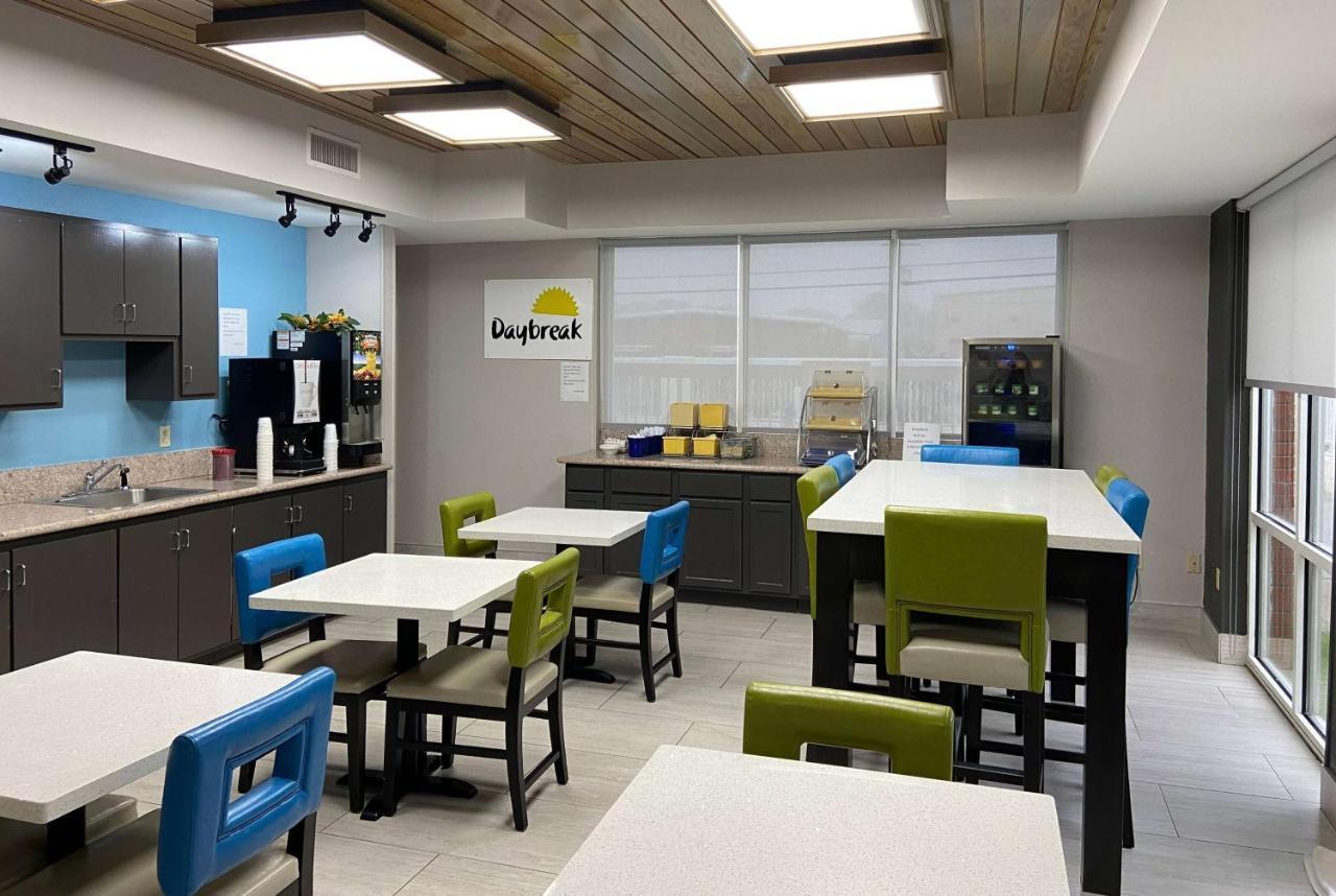 Days Inn & Suites By Wyndham Ridgeland Ngoại thất bức ảnh